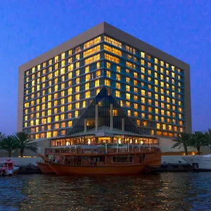 Hotell Sheraton Creek & Towers